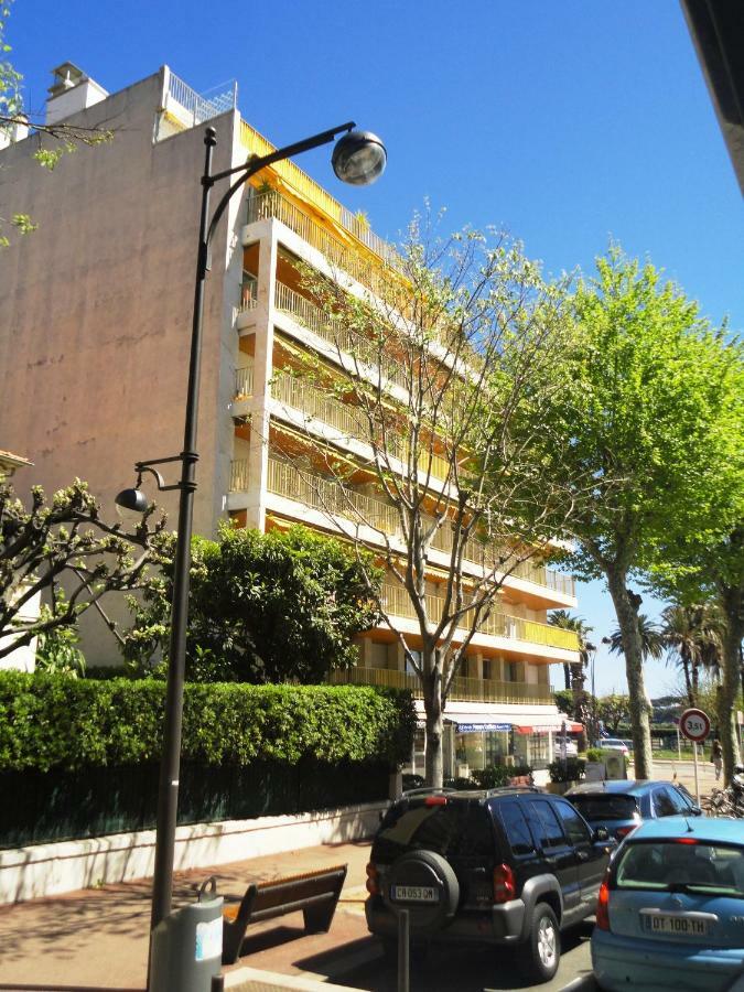 Studio Standing Bord De Mer Et Vue Antibes Luaran gambar